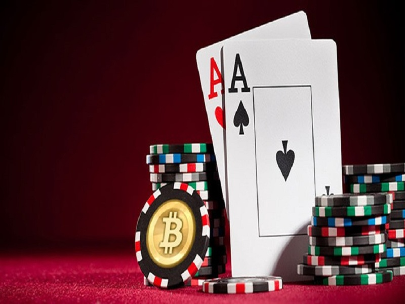 Đừng để chip trong poker tiết lộ thông tin của bạn